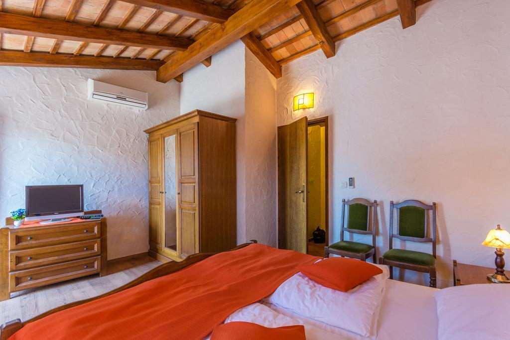 Bed & Breakfast Daniela Veleniki Exterior foto